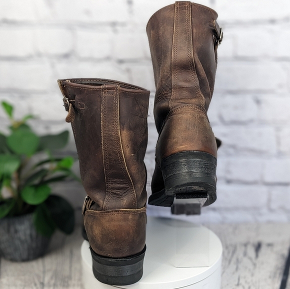 Frye Engineer 9.5M D full grain brown leather boots, USA made - Picture 14 of 15